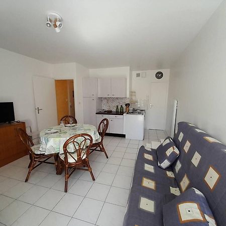 Studio Cosy Avec Jardin, Proche Plage Et Commerces - Fr-1-324A-5 圣伊莱尔·德列 外观 照片